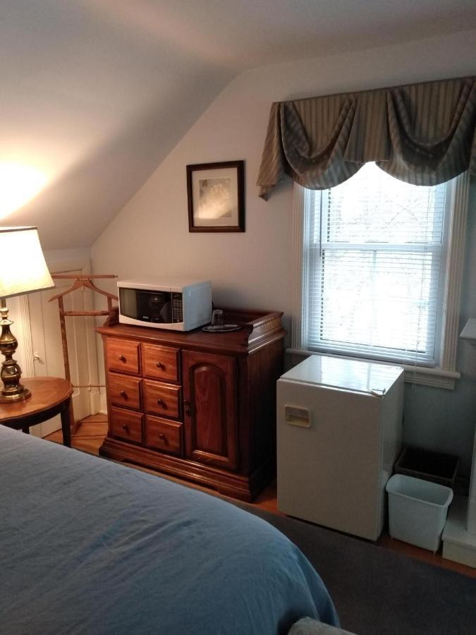 Dover House 3* Port Dover
