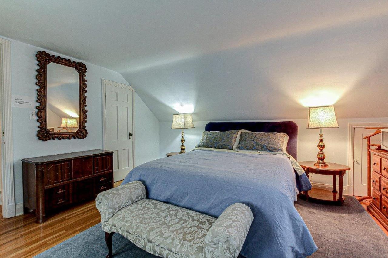 Bed & Breakfast Dover House